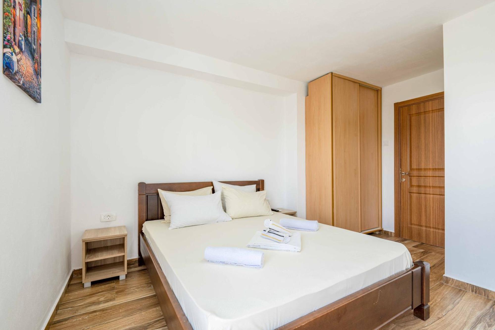 Sumice Inn Petrovac Exterior photo