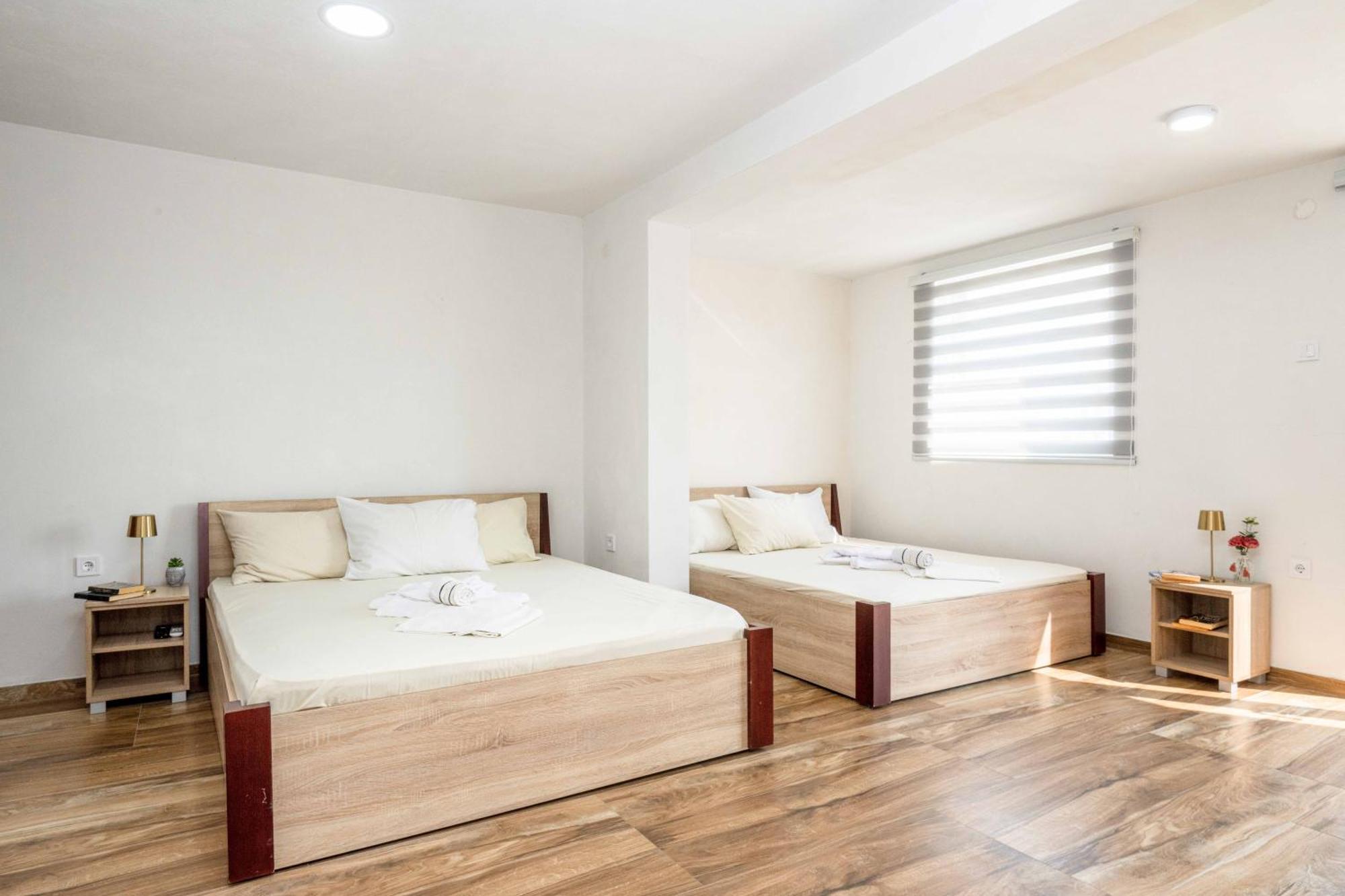Sumice Inn Petrovac Exterior photo
